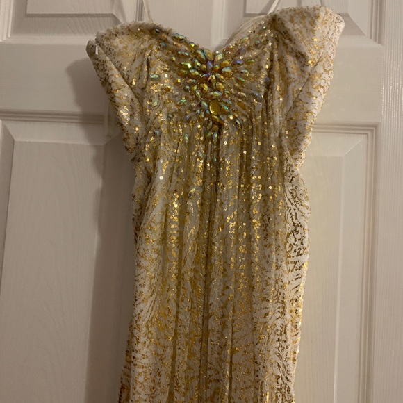 La Femme Evening Gown - Picture 4 of 7